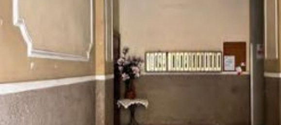 2 rooms Apartment in Milan, Italy No. 239821 2