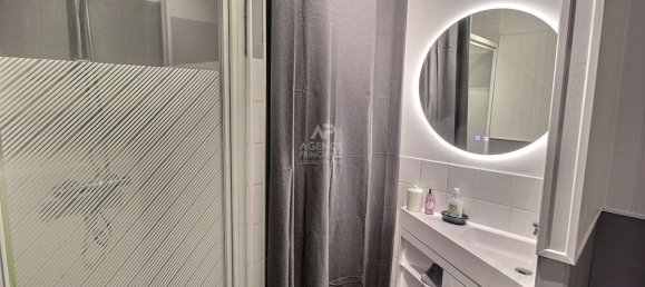 2 bedrooms Duplex in Verneuil-sur-Seine, France No. 131915 7