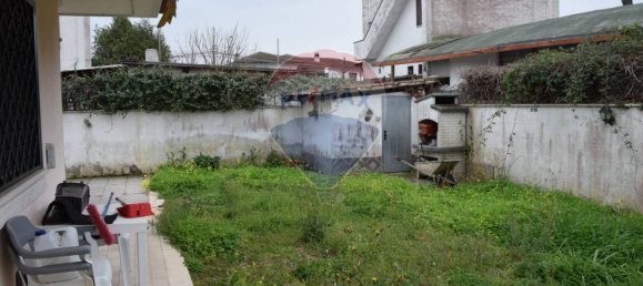 3 Schlafzimmer Villa in Ardea, Italy, Nr. 108194 6