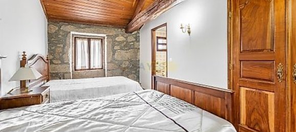 5 bedrooms House in Rendufe, Portugal No. 40919 11