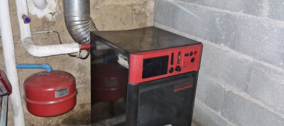 3 bedrooms House in Guyonvelle, France No. 61737 29