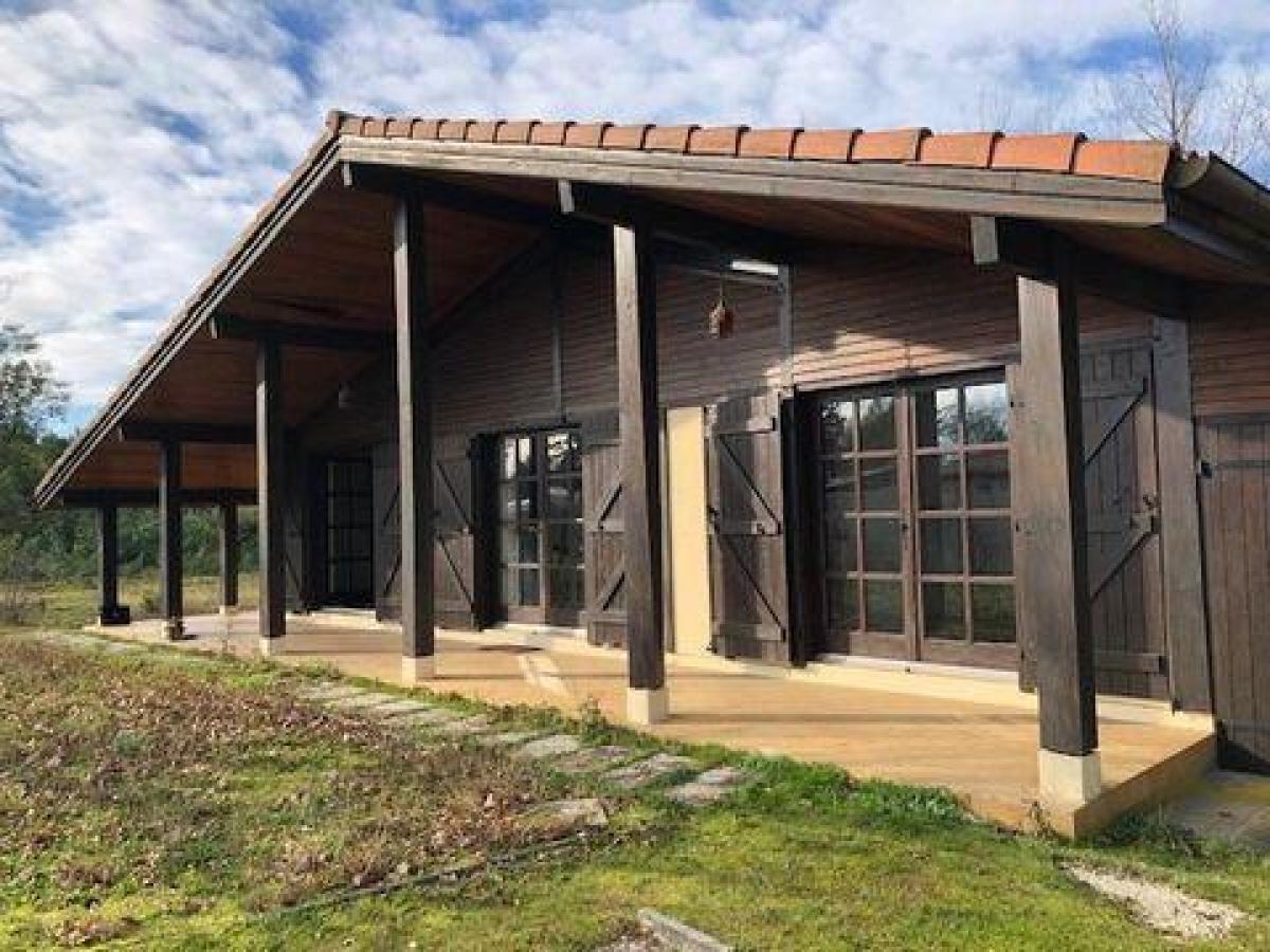 4 bedrooms House in Escource, France No. 8549