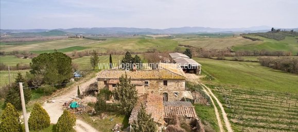 20غرفة منزل في Castiglione d'Orcia, Italy رقم 82730 6