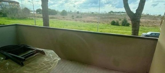 Квартира с 3 комнатами в Комаккьо, Италия № 40475 5