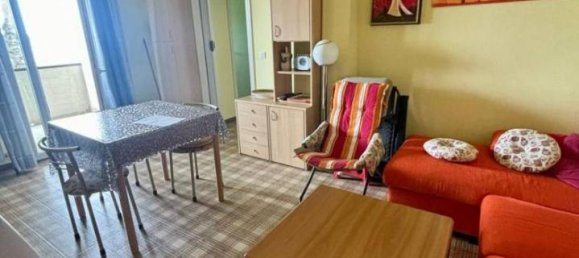 Квартира с 3 комнатами в Комаккьо, Италия № 40475 7