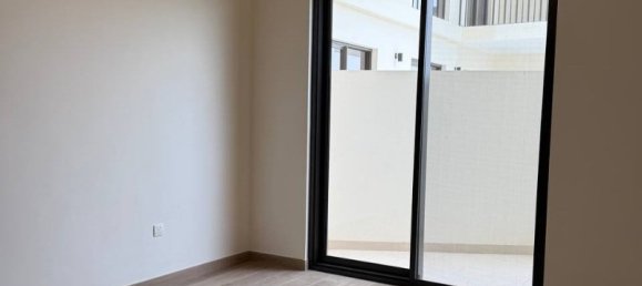 Apartamento T1 em Dubai, UAE N.º 191467 8
