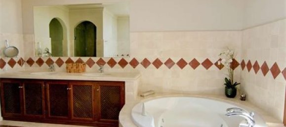 Villa de 5 dormitorios en Málaga, Spain No. 102603 6