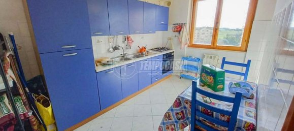 Apartamento de 4 habitaciónes en Bracciano, Italy No. 9256 9