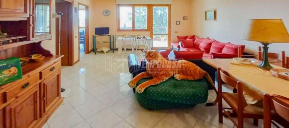 Apartamento de 4 habitaciónes en Bracciano, Italy No. 9256 4