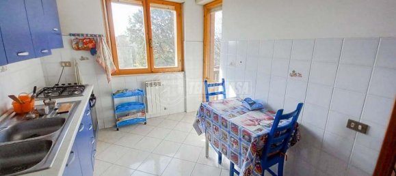 Apartamento de 4 habitaciónes en Bracciano, Italy No. 9256 8