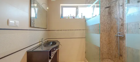 Villa de 3 dormitorios en Portimao, Portugal No. 99558 21