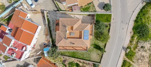 Villa de 3 dormitorios en Portimao, Portugal No. 99558 40
