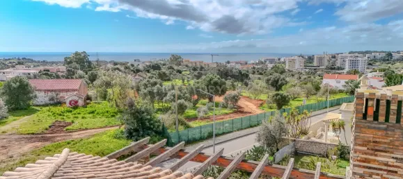 Villa de 3 dormitorios en Portimao, Portugal No. 99558 7