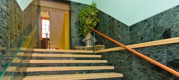 4غرفة شقة في Turin, Italy رقم 174614 5