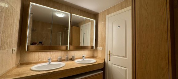 2 chambres Penthouse à Marbella, Spain No. 166440 11