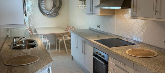 2 chambres Penthouse à Marbella, Spain No. 166440 9