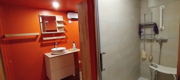 Дом с 5 спальнями в Вертон, Франция № 75388 4