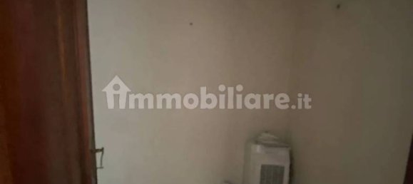4 bedrooms Apartment in Follo, Italy No. 258888 14