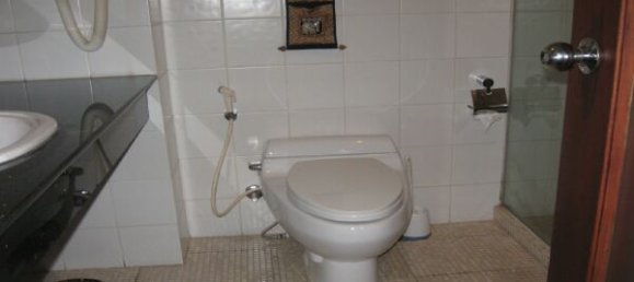 5 bedrooms Villa in Tay Ho, Vietnam No. 5769 4