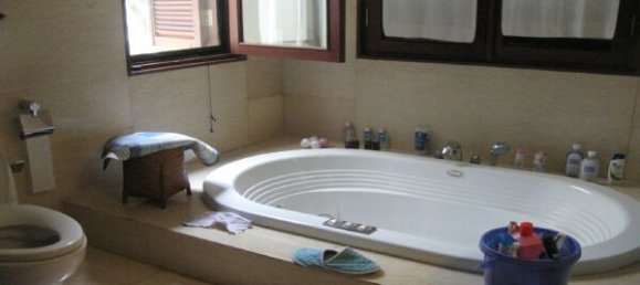 5 bedrooms Villa in Tay Ho, Vietnam No. 5769 14