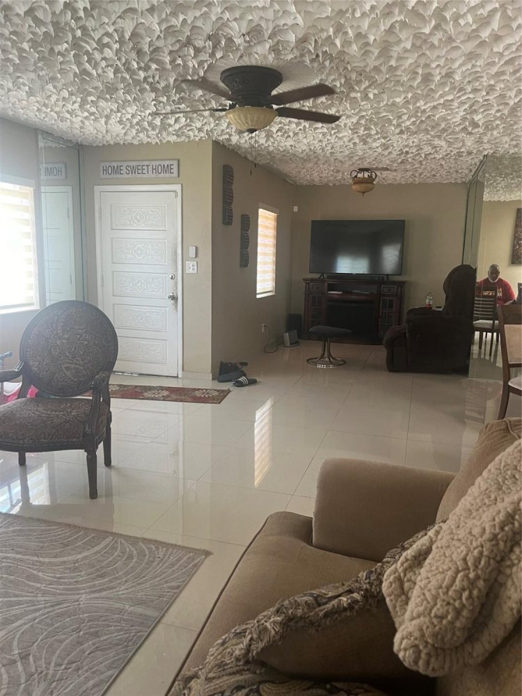 2 dormitorios villa en venta en Miami, Miami-Dade, Florida, USA № 613835