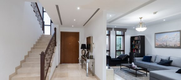 4 Schlafzimmer Villa in Jumeirah Park, UAE, Nr. 110688 4