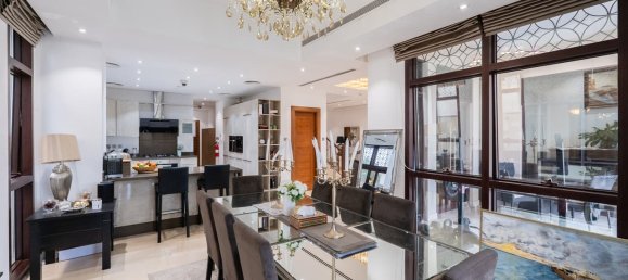 4 Schlafzimmer Villa in Jumeirah Park, UAE, Nr. 110688 11