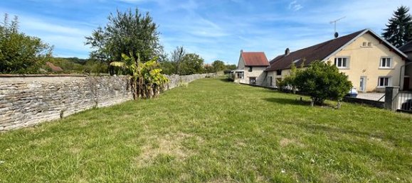 3 bedrooms Townhouse in Sornay, France No. 354748 2