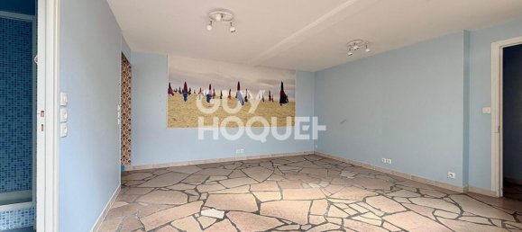5 bedrooms House in Deauville, France No. 189883 9