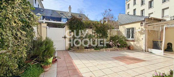 5 bedrooms House in Deauville, France No. 189883 3