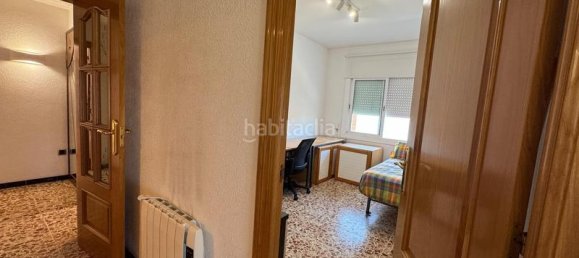 Apartamento de 4 dormitorios en Viladecans, Spain No. 135812 7