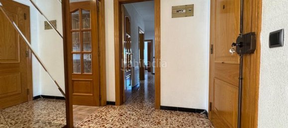 Apartamento de 4 dormitorios en Viladecans, Spain No. 135812 13