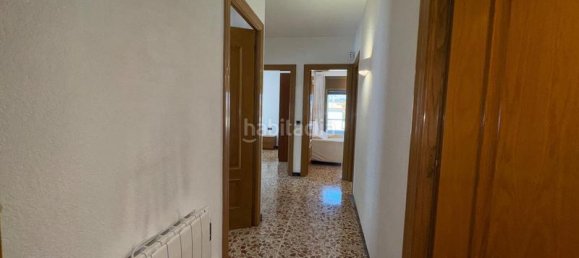 Apartamento de 4 dormitorios en Viladecans, Spain No. 135812 16
