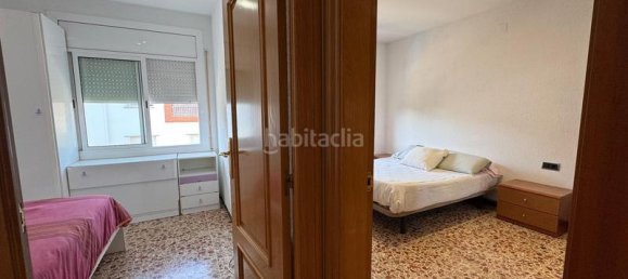 Apartamento de 4 dormitorios en Viladecans, Spain No. 135812 21
