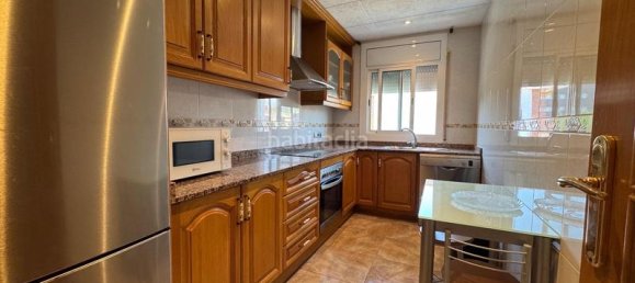 Apartamento de 4 dormitorios en Viladecans, Spain No. 135812 10