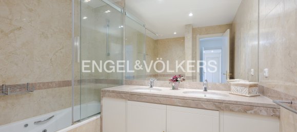 3 Schlafzimmer Wohnung in Lisbon, Portugal, Nr. 9768 30