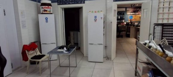 5 rooms Commercial property in San Giorgio a Cremano, Italy No. 320450 10