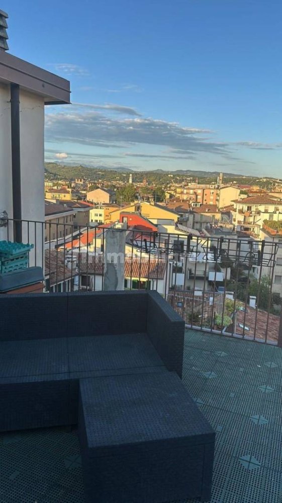 2 Schlafzimmer Wohnung in Verona, Italy, Nr. 250953