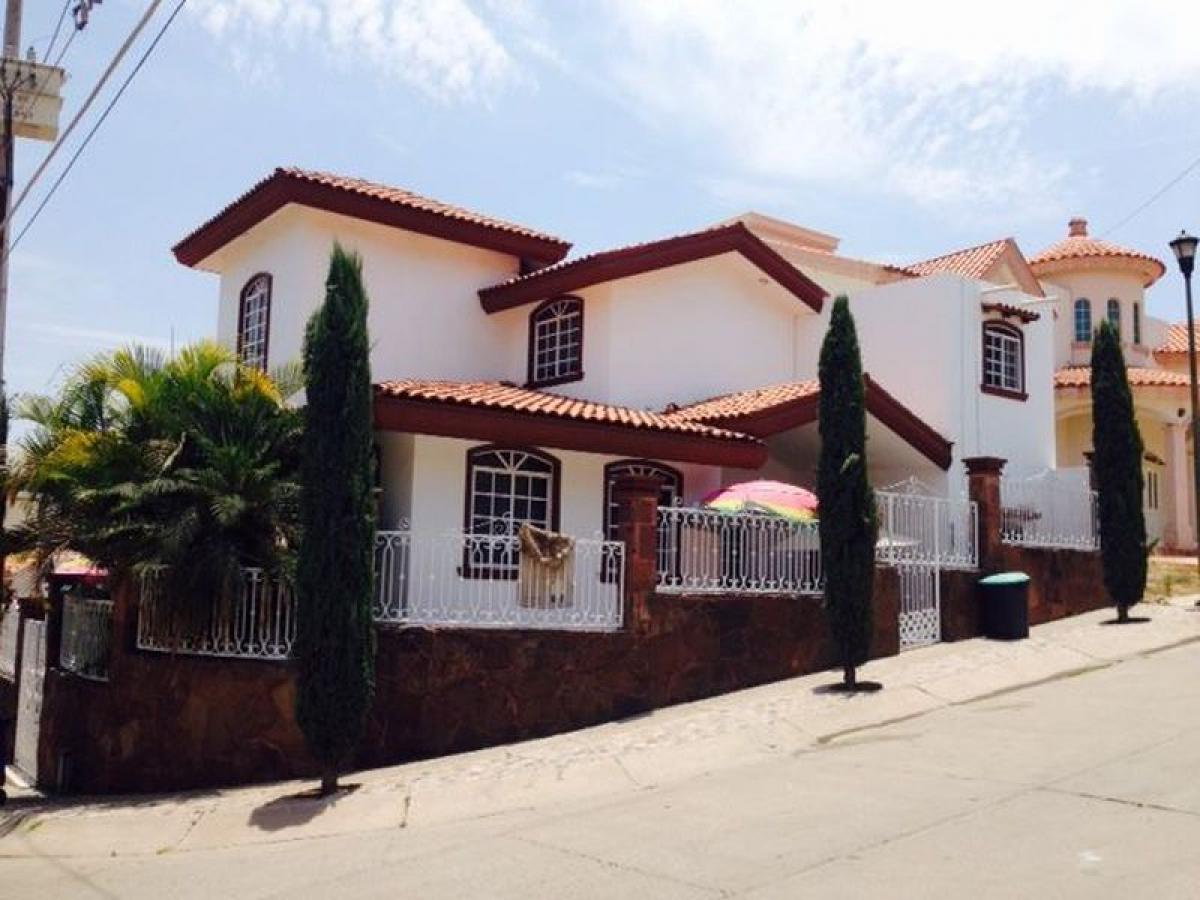 3 bedrooms House in Sinaloa, Mexico No. 155425