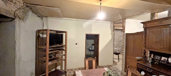 3 bedrooms Townhouse in La Chapelle-sur-Aveyron, France No. 160026 3