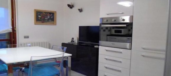Apartamento T2 em Lodi, Italy N.º 253045 3