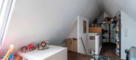 9-salle Bâtiment à Reutlingen, Germany No. 14986 33