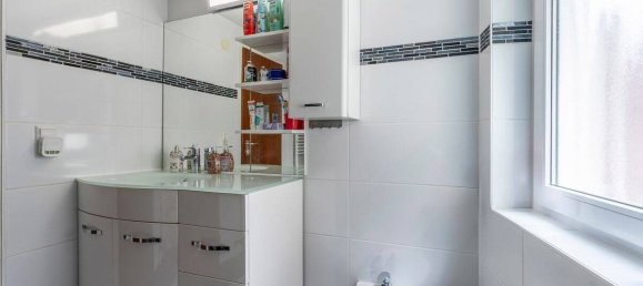 9-salle Bâtiment à Reutlingen, Germany No. 14986 25