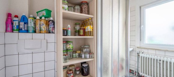 9-salle Bâtiment à Reutlingen, Germany No. 14986 26