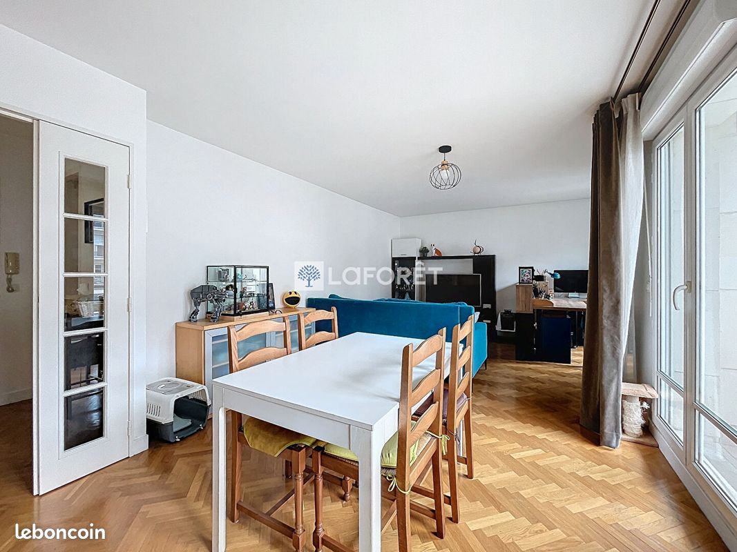 2 غرف نوم شقة في Saint-Cyr-l'Ecole, France رقم 188607