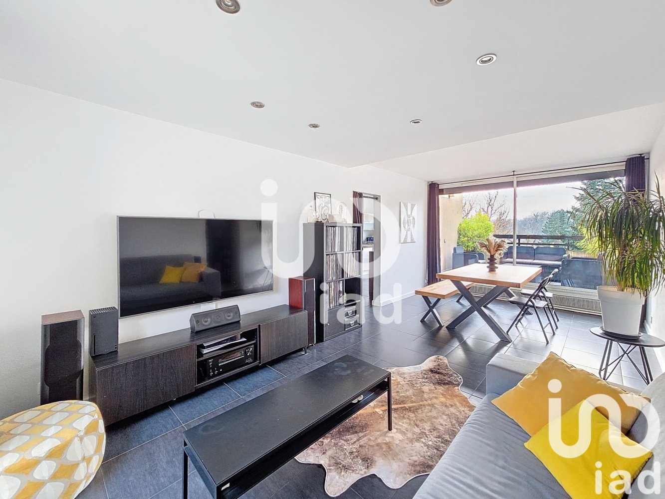 2 bedrooms Apartment in Gretz-Armainvilliers, France No. 133987