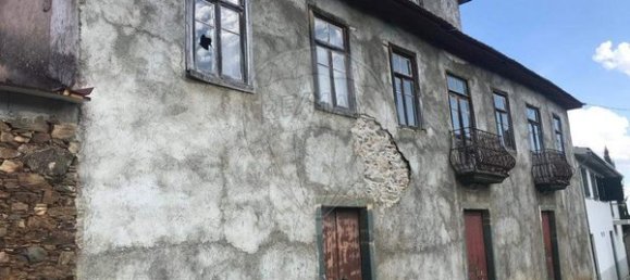 Casa de 3 dormitorios en Olmos, Portugal No. 181991 11