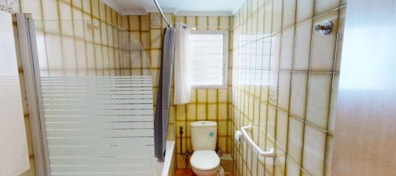 Apartamento de 2 dormitorios en Gràcia, Spain No. 170676 12