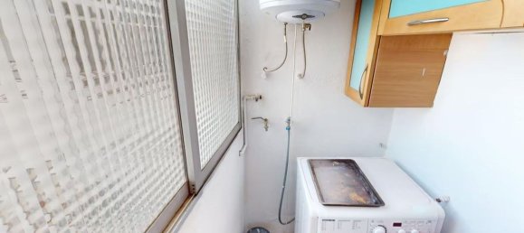 Apartamento de 2 dormitorios en Gràcia, Spain No. 170676 14