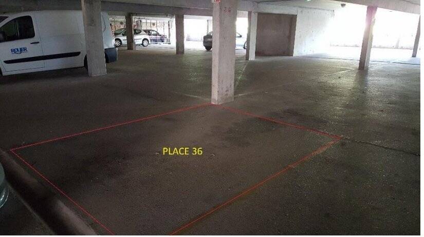  موقف سيارات في Dijon, France 8متر مربع رقم 331310